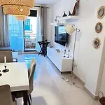 Atico Calas De *